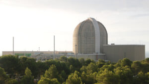 Instal·lacions de la central nuclear de Vandellòs (Núria Torres i Ariadna Escoda, ACN)